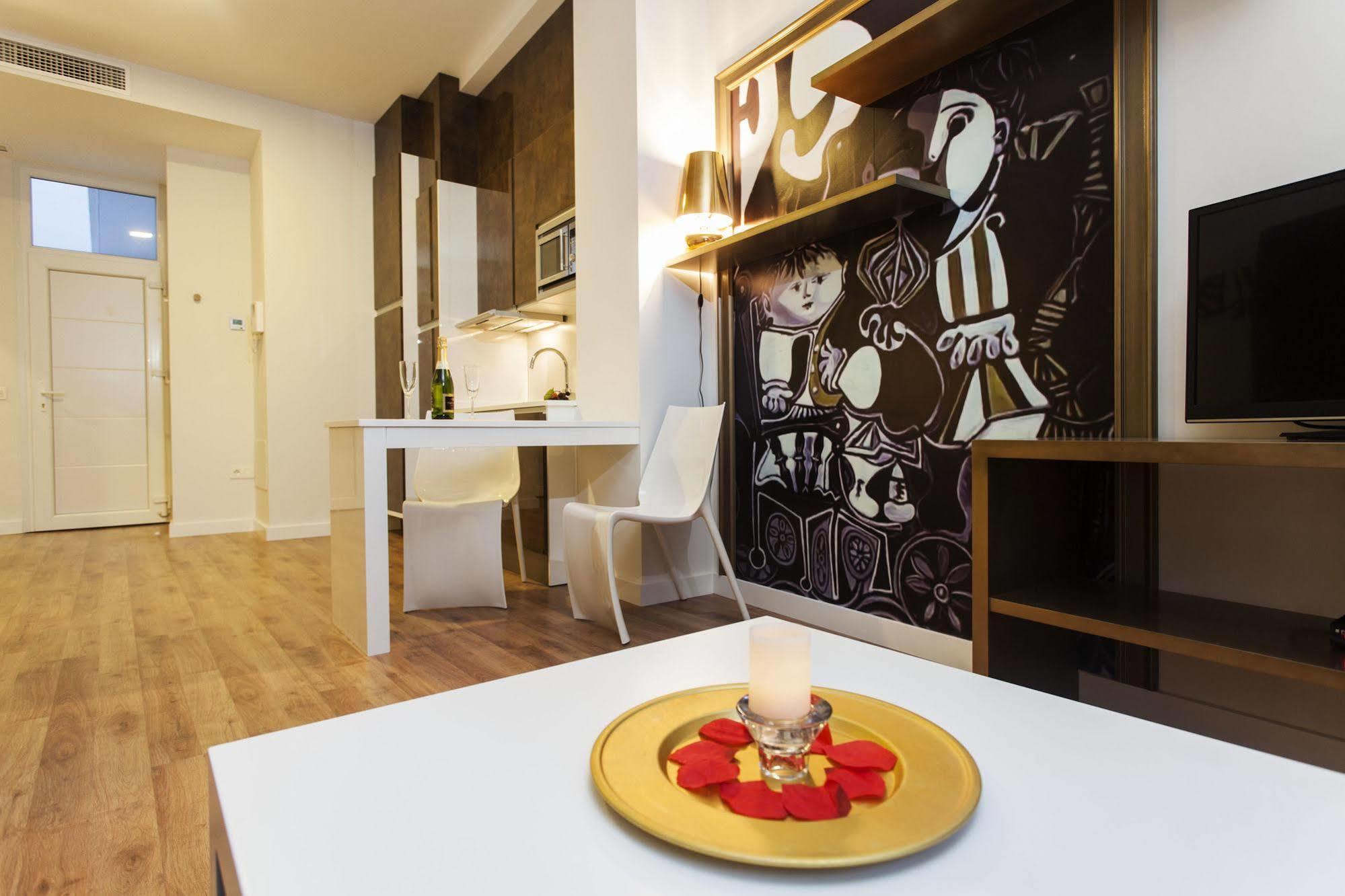 Picasso Suites Малага Екстер'єр фото