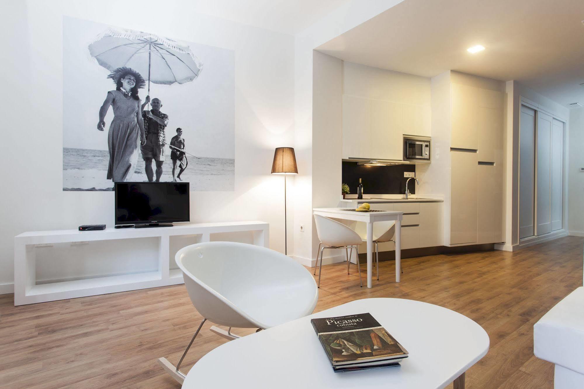 Picasso Suites Малага Екстер'єр фото